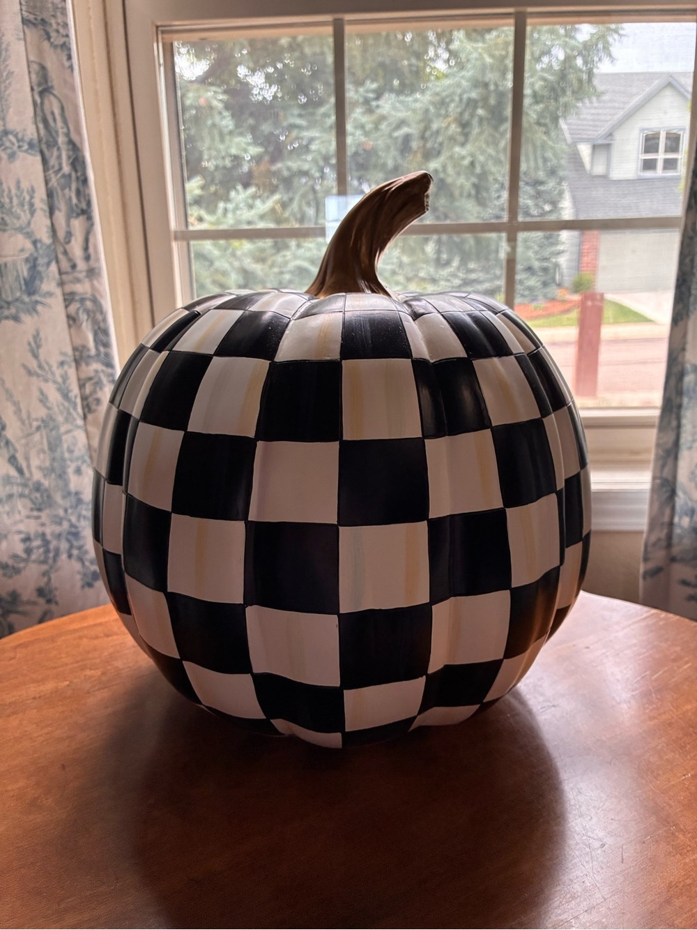 MacKenzie-Childs Courtly Check Medium Pumpkin